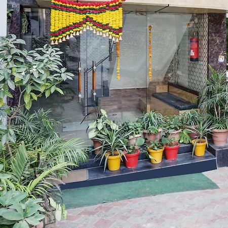 Hotel O Jammu Near Ragunath Bazaar Formerly Goodwill Extérieur photo