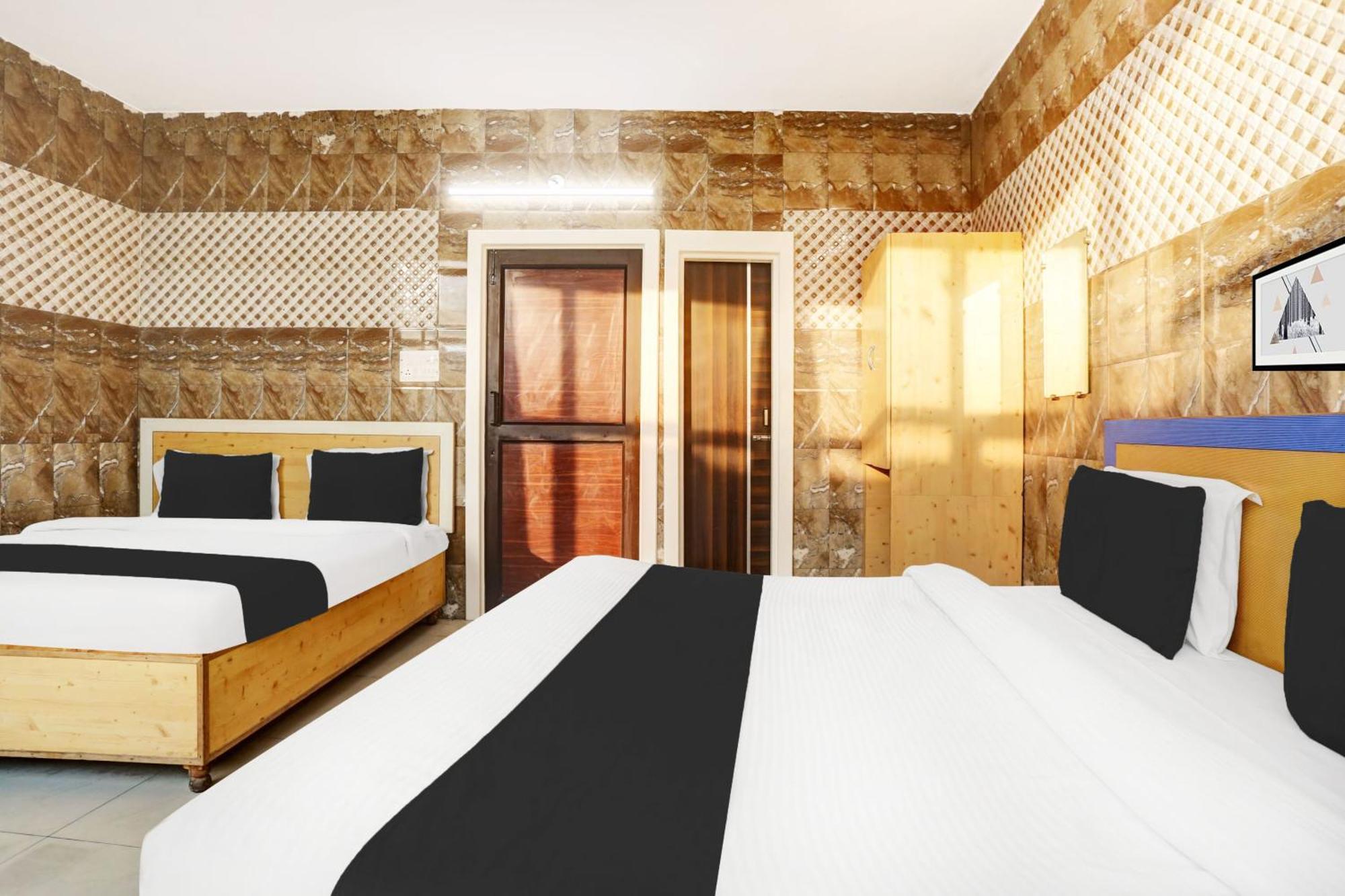 Hotel O Jammu Near Ragunath Bazaar Formerly Goodwill Extérieur photo