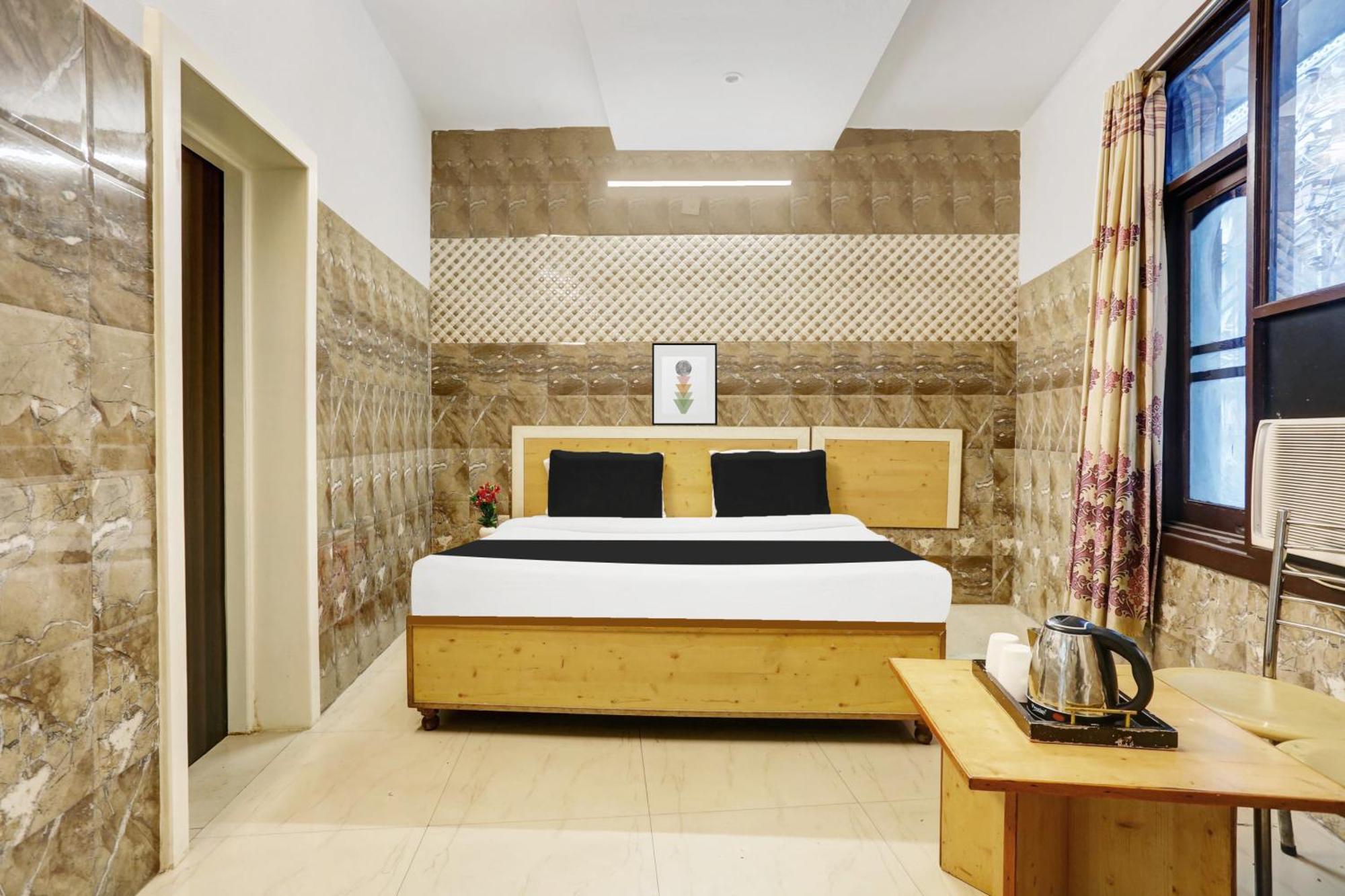 Hotel O Jammu Near Ragunath Bazaar Formerly Goodwill Extérieur photo